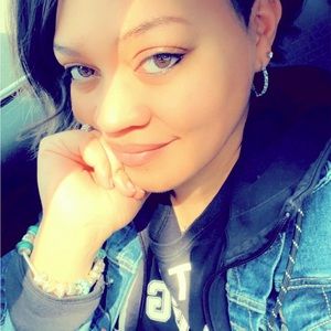 Meet your Posher, Tiffanie